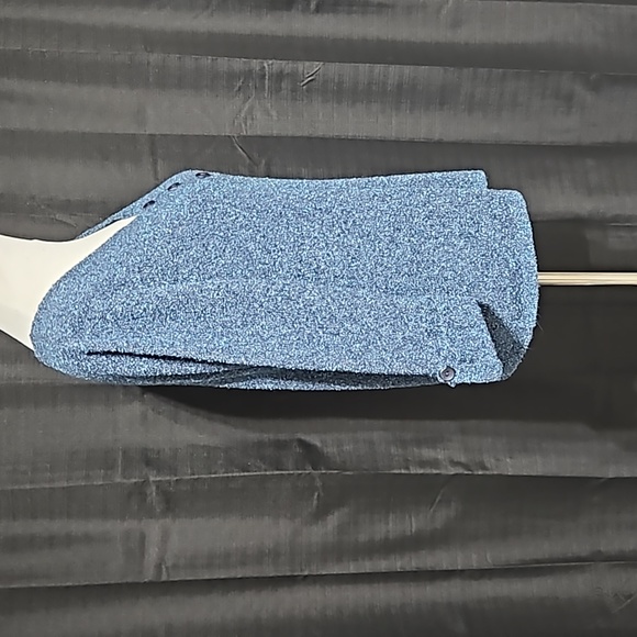 Christopher & Banks sweater - Picture 4 of 7